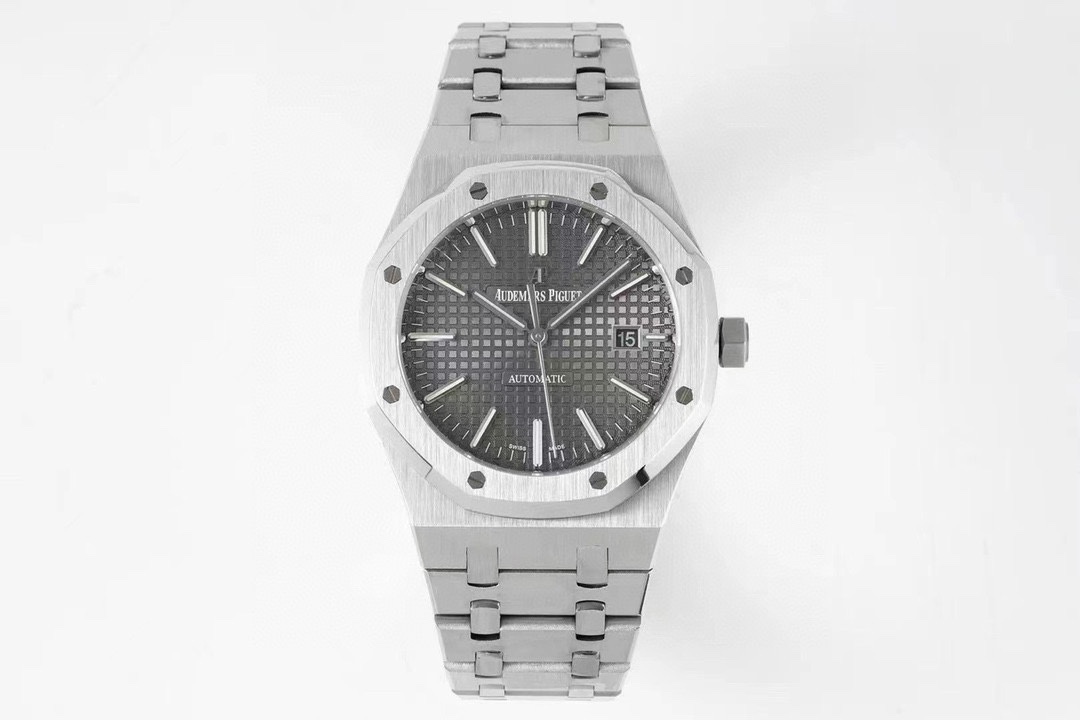 RWF V4 Heavy upgrade AP/ Audemars Piguet Royal Oak Series Model: 15400 Automatic mechanical men watch with a stable 9015 modified Cal.3120 movement sapphire crystal super luminous (steel strap, leather strap) Italian cowhide strap, definitely the best in 