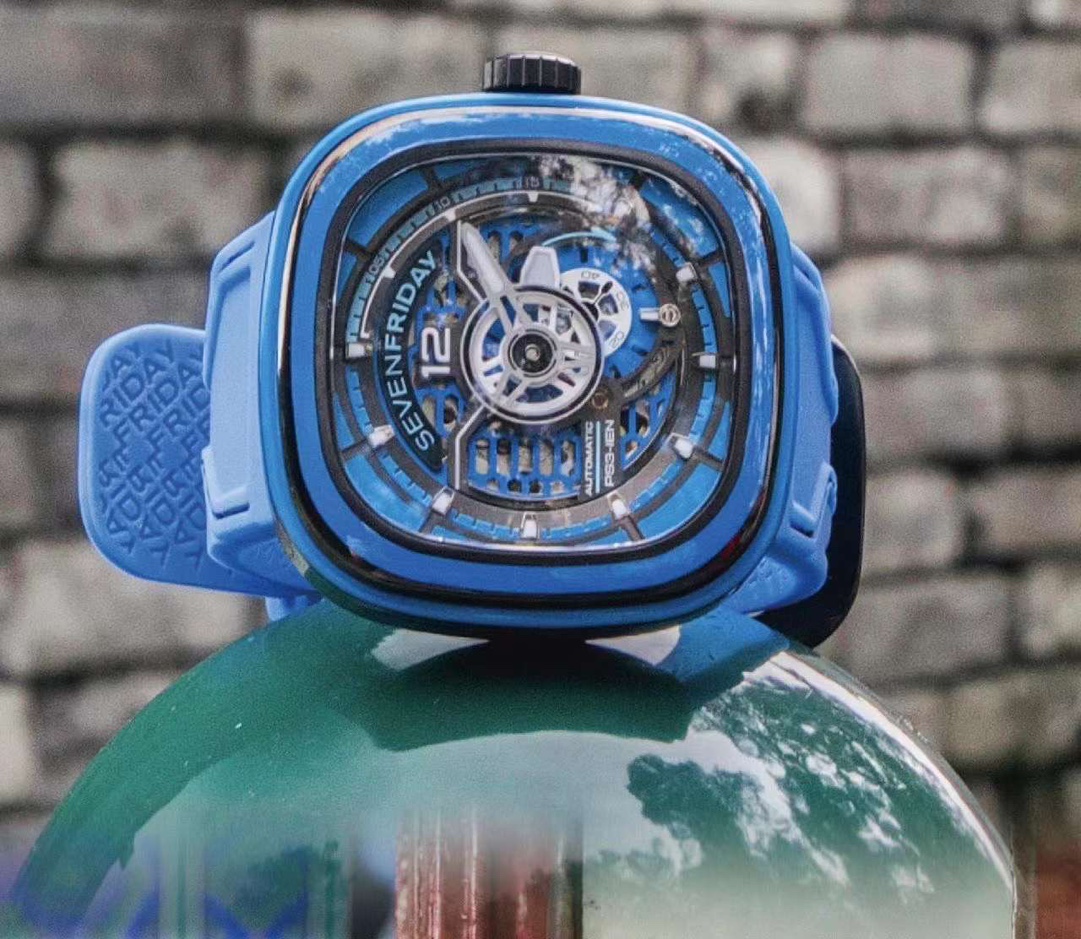 SJ PRODUCE 670
The new model has been on sale for seven Friday
SEVENFRIDAY 3/03 04 05 ?? Orange, blue and green, black undertones create contrast, capture your heart directly. ??
The world is not black and white. It has colors and is more wonderful. ??S1 