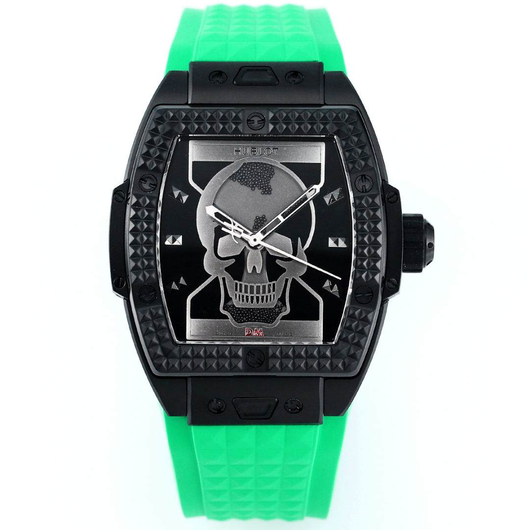 Produced by TW 2100
TW Factory New Release ?? HUBLOT ???X43
TW FACTORY exclusive launch to create the strongest 1:1 perfect replica. The parameters are in sync with the original
Size: 42mm in diameter and 13.8mm in thickness, in sync with the original siz