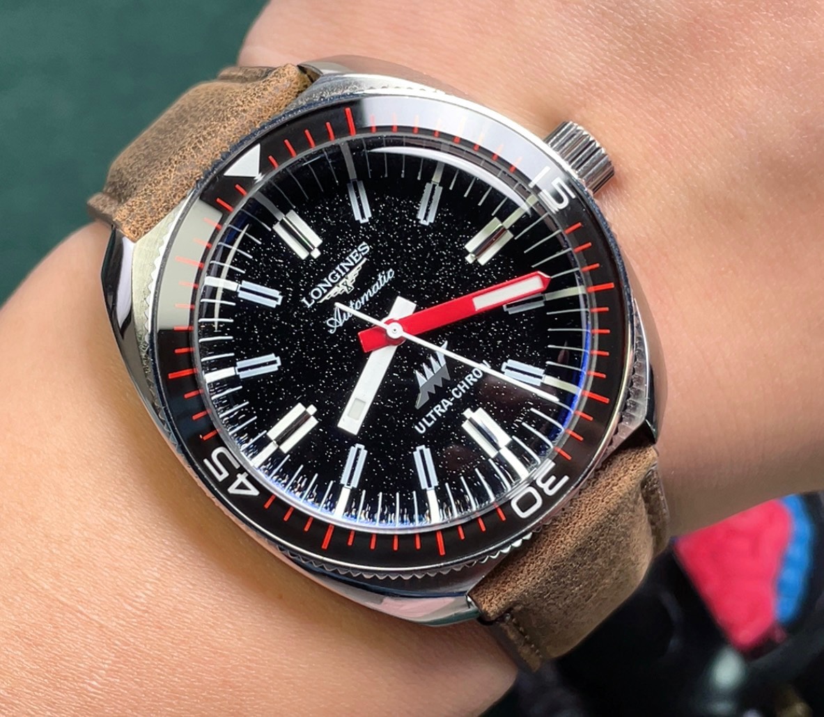 ??TW2024 highly recommended ?? Longines, watch high Frequency Precision Chronometer series
1. 4 ?3 ? mm cushion-shaped 316 stainless steel case, striking red minute and hour hands coated with luminescent material, giving the watch a distinct avant-garde s