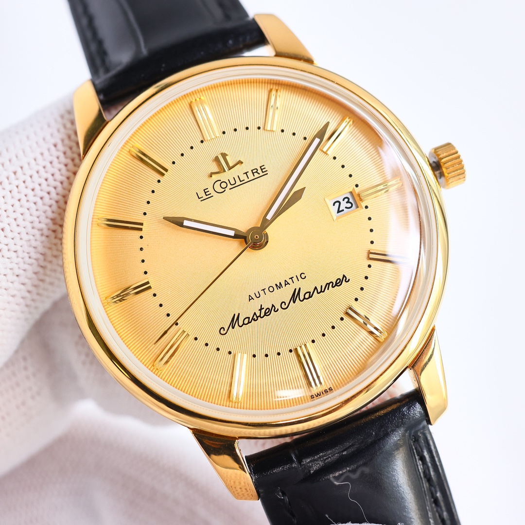 From TW white case 1150 Gold case 1200
Jaeger-lecoultre JL Master Ultra Thin Series ???MO1 pot cover glass 9015 watch diameter 41mm (genuine in synchronization) imported 9015 automatic winding movement, accurate timekeeping, reliable. Case made of 316L st