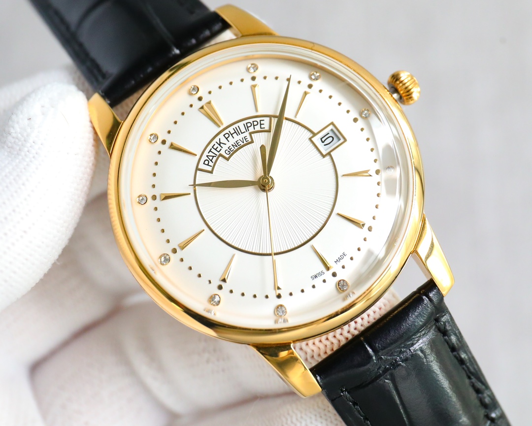 From TW White shell 1100 Rose gold 1150
Latest style ?? PATEK PHILIPPE classic. Exclusive latest pot lid glass material in the market, ?? super strong 3D effect, ultra-thin workmanship, 42mm diameter ??, style with original 9015? movement, 28,800 vibratio