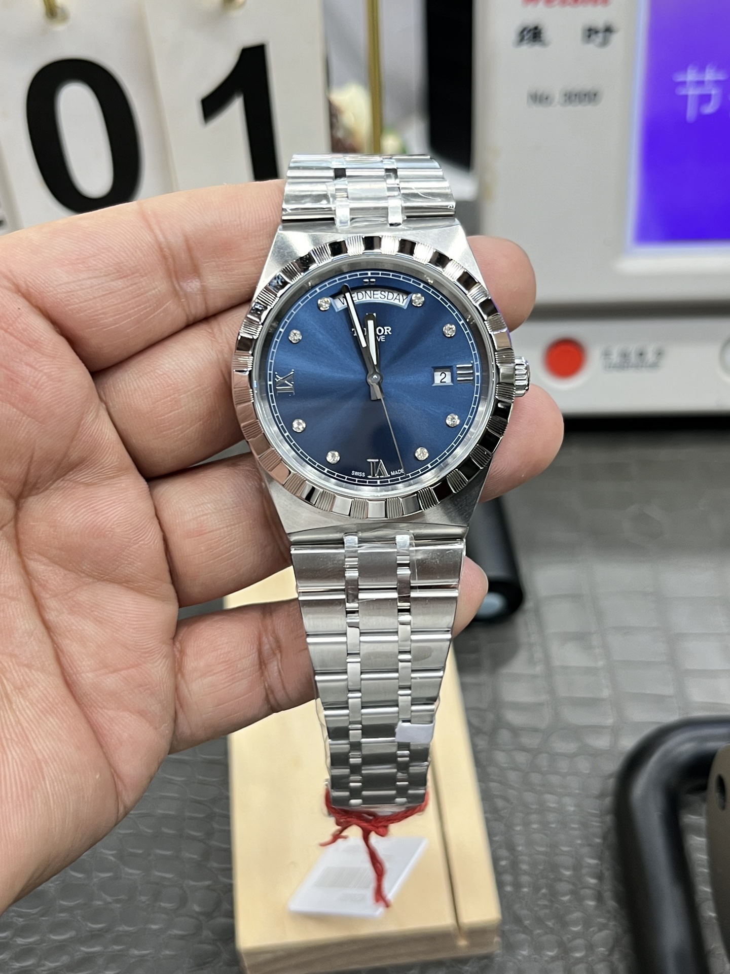 V7 Tudor Royal /41mm*10.9mm/ with Seagull 2834 automatic mechanical