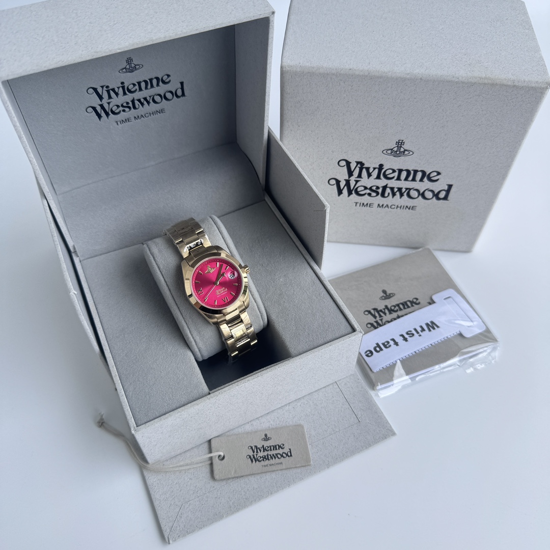 VivienneWestwood Dragon Fruit Small Dial Watch 28mm dial European and American fashion ladies' watch
Fashionable and trendy quartz ladies' watch elegant and romantic ladies' watch
Dial: The classic sunray pattern adds a fine, flowing glow to the rose-pink