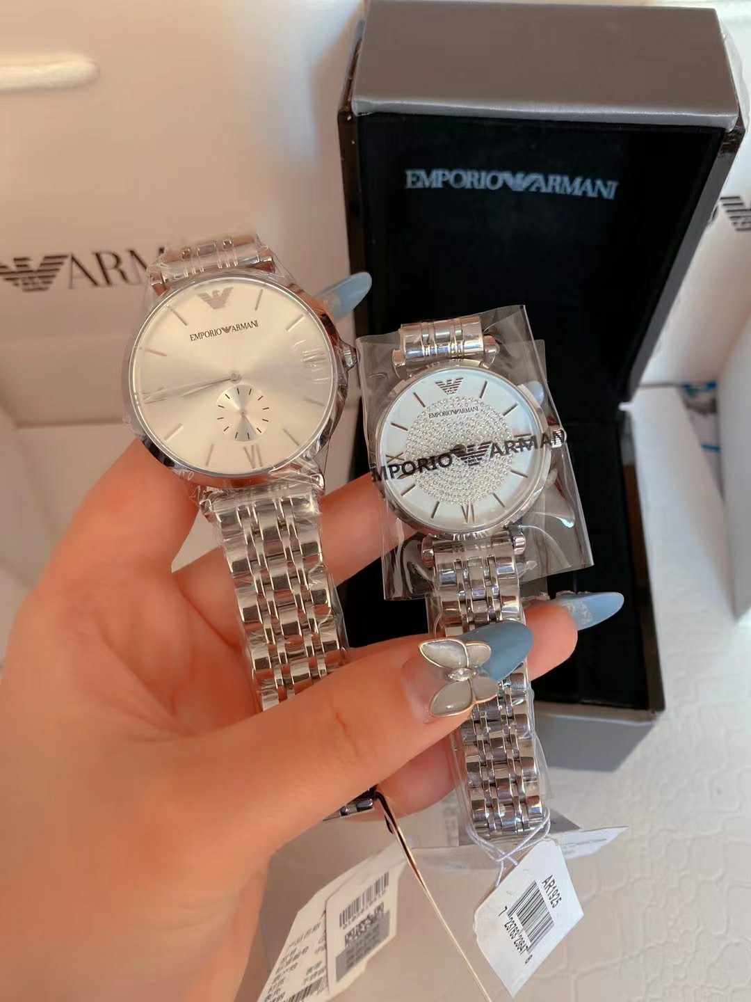 ? ? armani ? ? - 520 valentine's day limit ?? giving a full range of packaging ?? ?? all steel quality ?? ?? three yards and quality ?? ?? size 32 mm40mm couples ?? necessary money ?? ??
? ? Armani ? ? -- 520 Valentine's Day Limited ?? comes with a full p