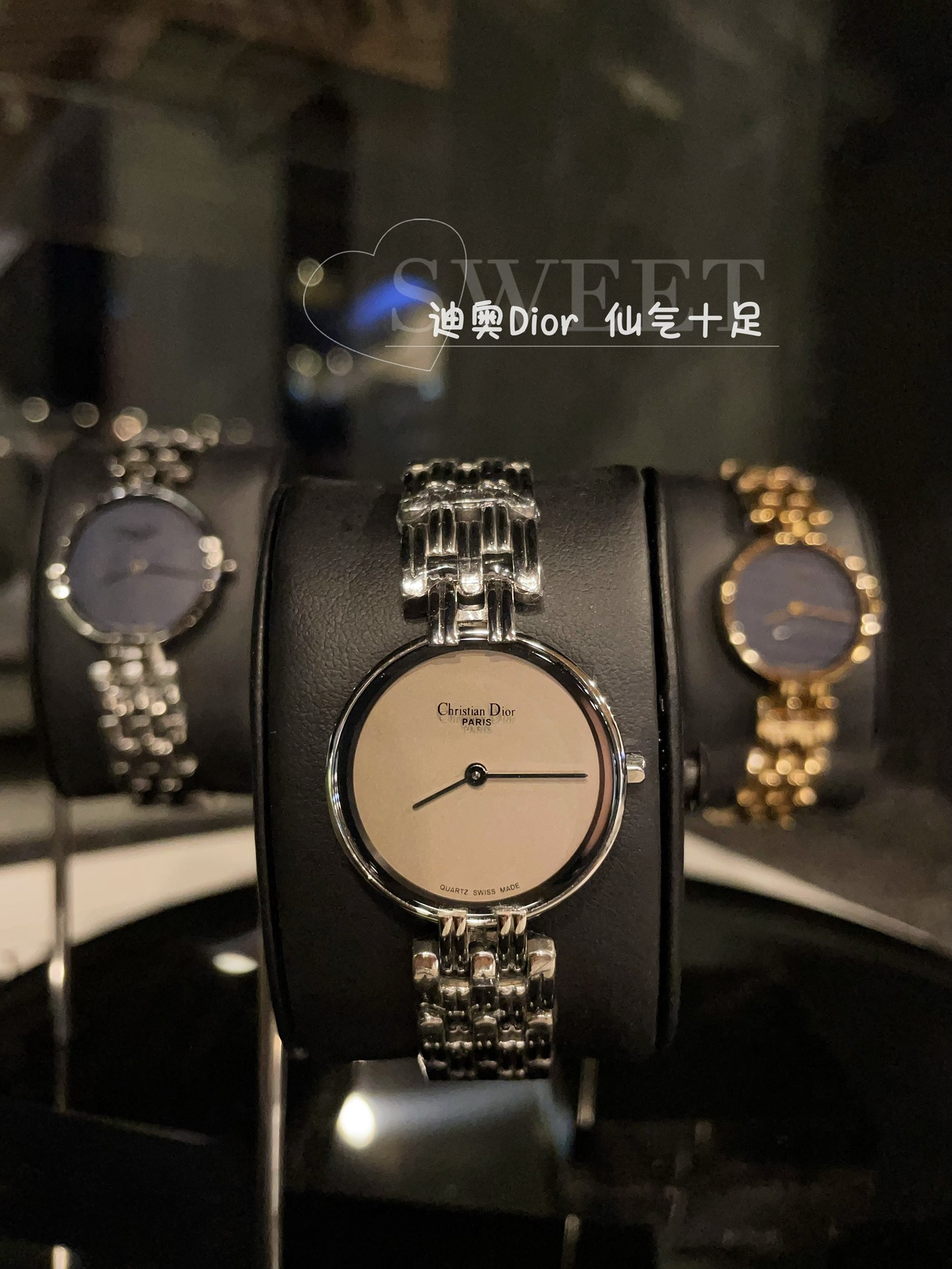 ?? Gold and white with Japanese vintage treasure watch ?? DIOR fashion icon women's watch, highly recommended on the hand ~ DIAL size 28MM not small, it's simply girls' favorite ~ Mother-pearl dial, wearing it to show off ~ Strong Chinese style. [3] ??260