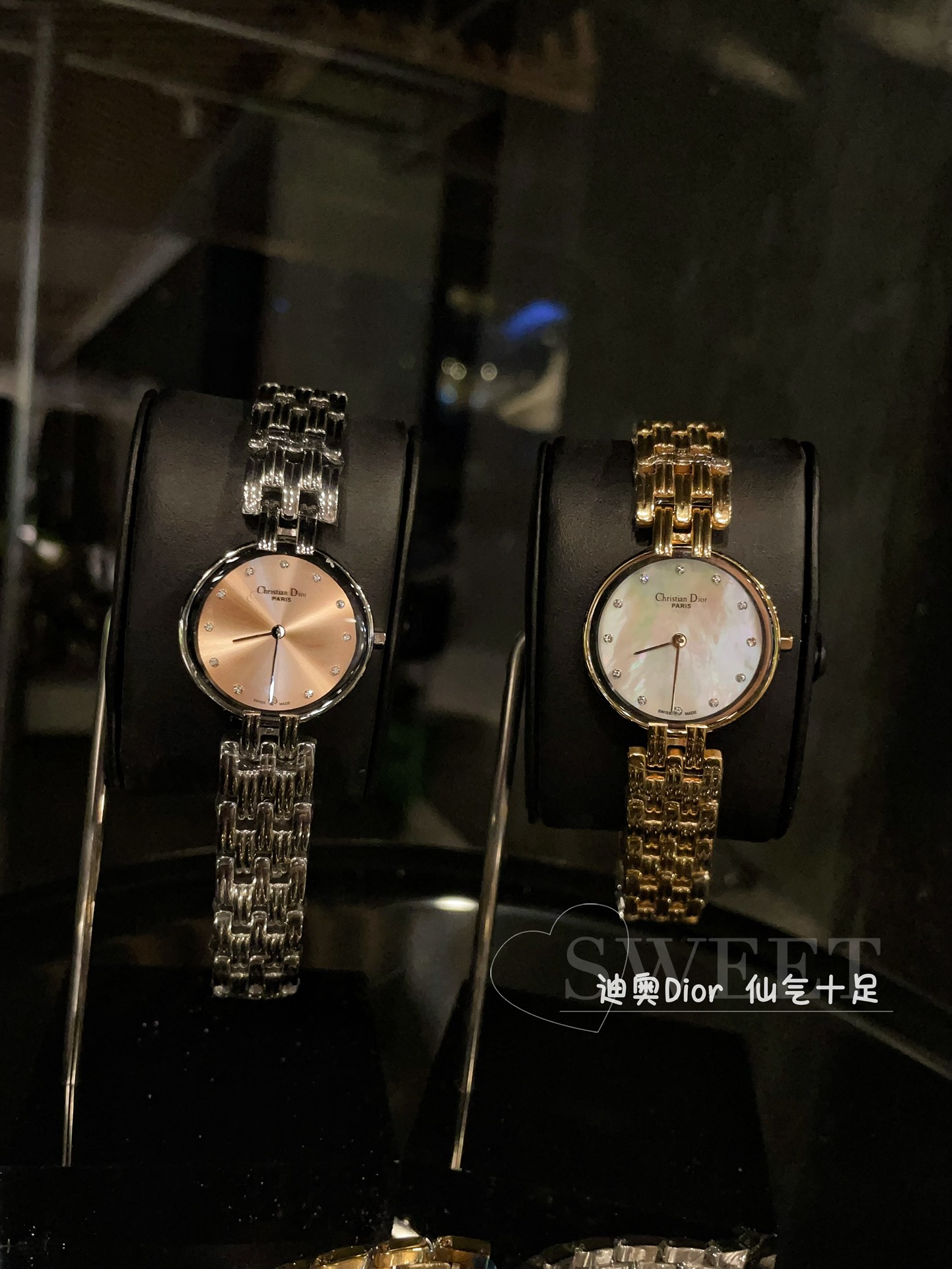 ?? Gold and white with Japanese vintage treasure watch ?? DIOR fashion icon women's watch, highly recommended on the hand ~ DIAL size 28MM not small, it's simply girls' favorite ~ Mother-pearl dial, wearing it to show off ~ Strong Chinese style. [3] ??260