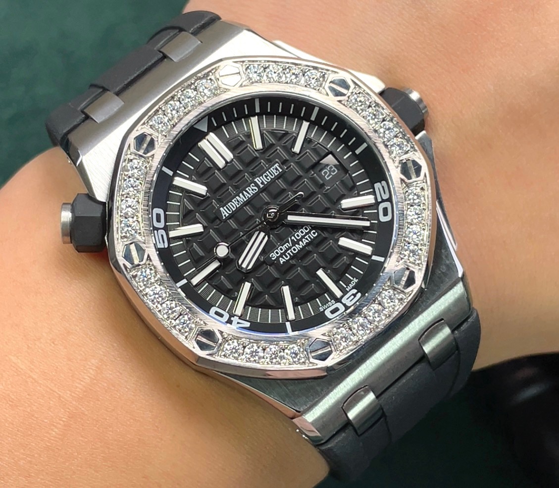?? Audemars Piguet Royal Oak 15710?? with Moissanite bezel ?? one watch one code, two codes in one, delivery inspection certificate, online query, national inspection agency ?? True good quality and low price ?? with imported 3120 mechanical movement, 904