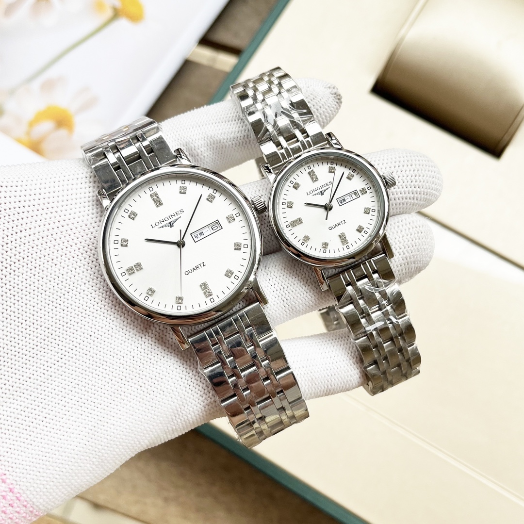 White 190- gold 210 steel strap +20.
???? Real photos
Brand: LONGINES
Type: [Cool] Couple watches
Case: 316 stainless steel (with fine workmanship)
Strap: Imported calfskin /316 stainless steel (two options available)
Movement: Imported quartz movement (a
