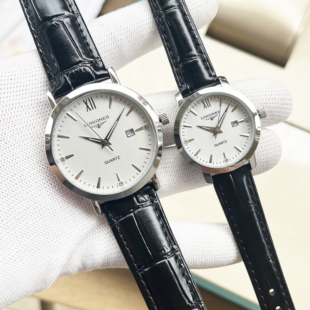 White 190- Gold 210 steel band +20.
LONGINES?? Couple watch Original imported quartz movement Mineral glass mirror 316L stainless steel case Diameter 40mm for men 30mm for women 8mm thick ?? If today 's sunshine ?? stop its dazzling light. Then a smile of