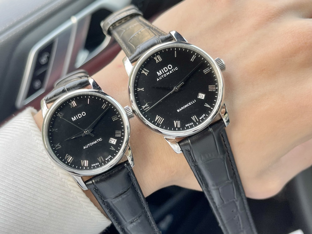 White 400- Gold 420 steel band +10. Mido's exquisite couple watches, coming hand in hand, simple and exquisite, exquisite quality, selling well all over the city. It features an automatic mechanical movement, a top-of-the-line 316 stainless steel case, an